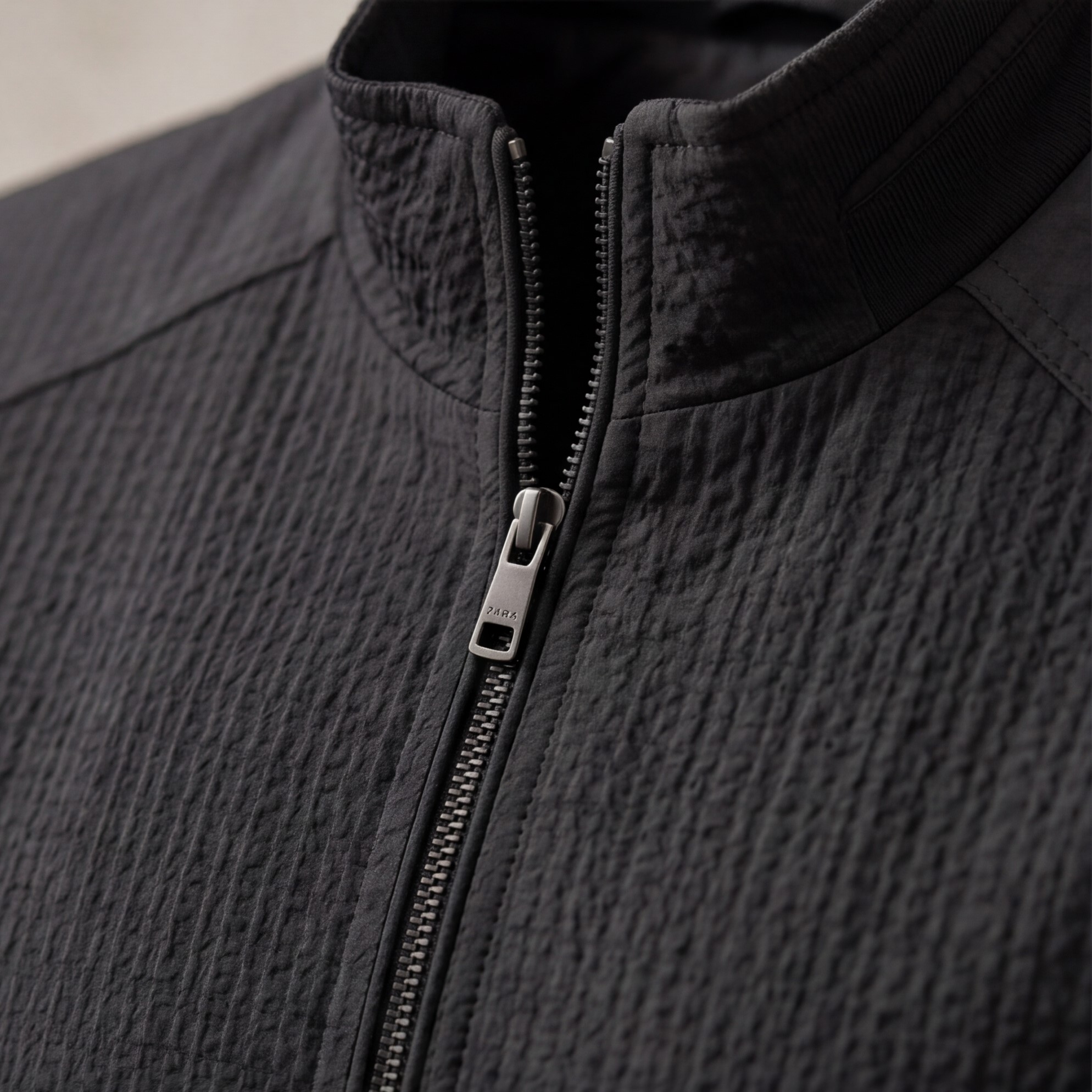 Men’s Checkered Zipper Jacket – Modern Casual Style - Image 4