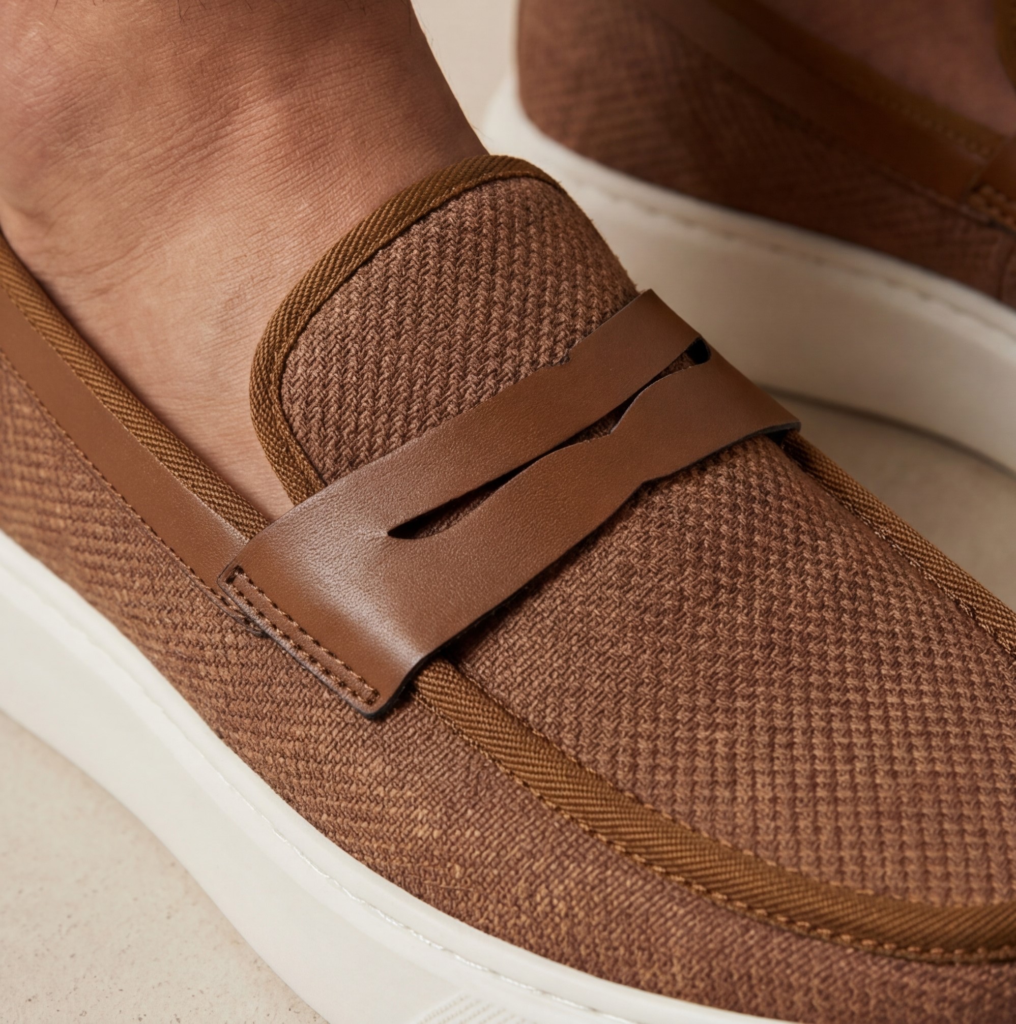 Men’s Slip-On Casual Shoes – Elegant Comfort Style - الصورة 4