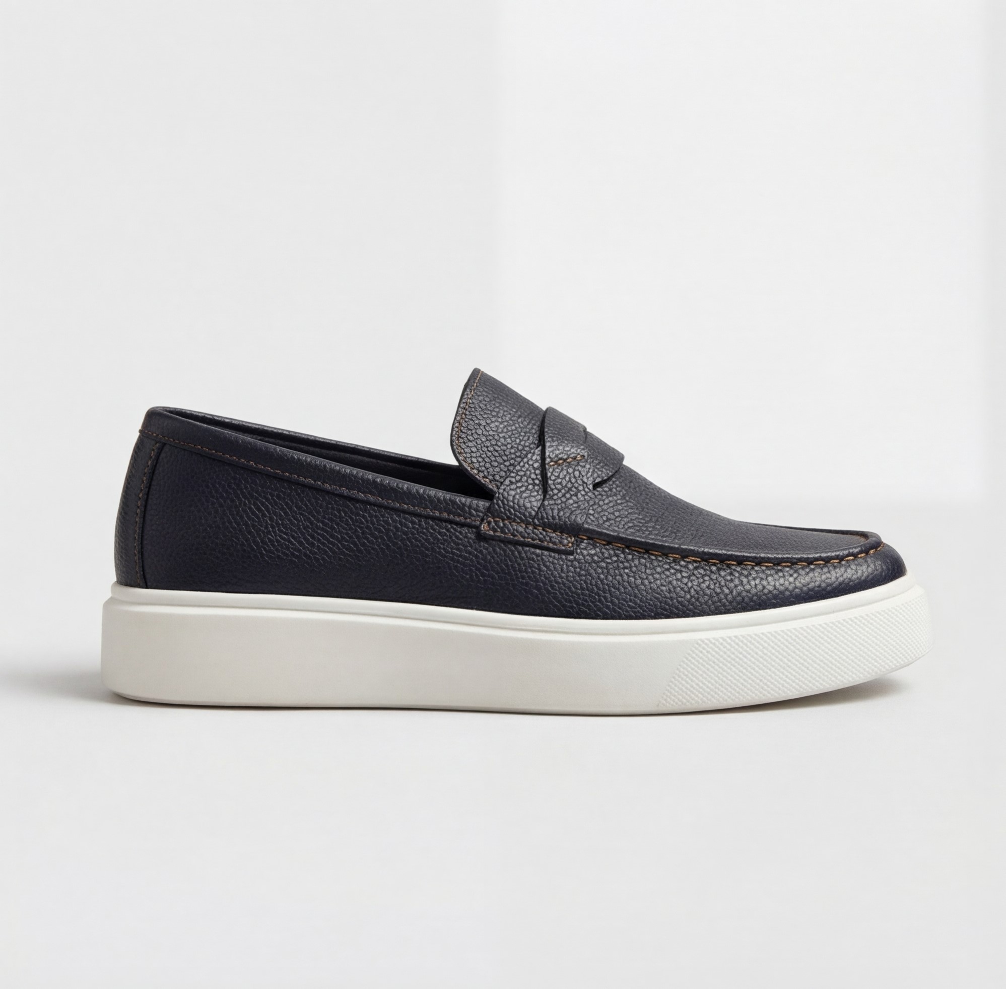 Men’s Leather Loafers – Durable Elegant Style - الصورة 4